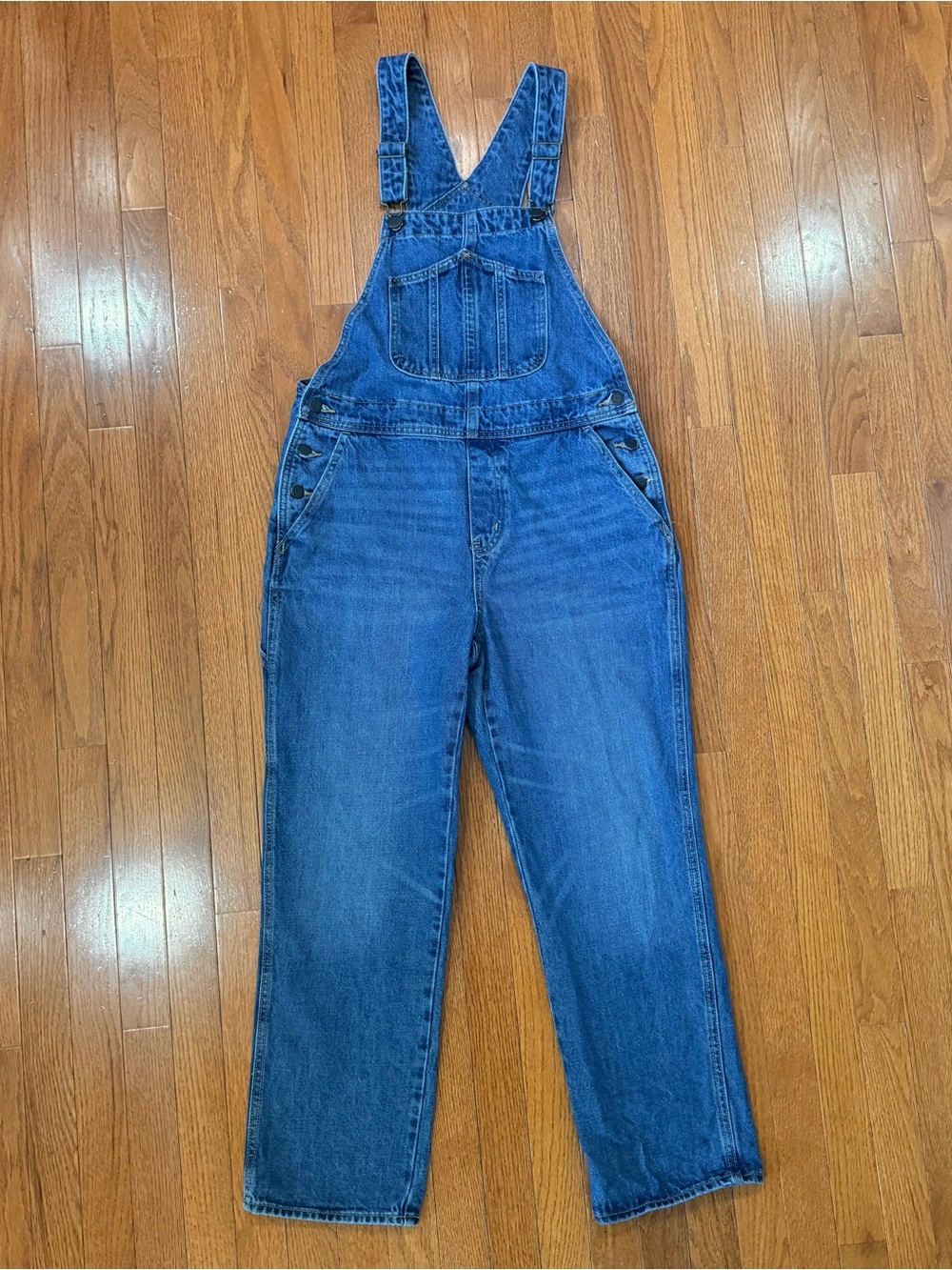 Old Navy Womens 8 Denim Overalls Straight Leg Blue Jeans Bibs Carpenter Medium